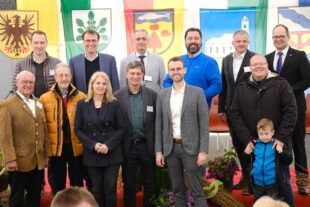 2024-4-22-BI-vo- 40 Jahre AZV XT4V7530