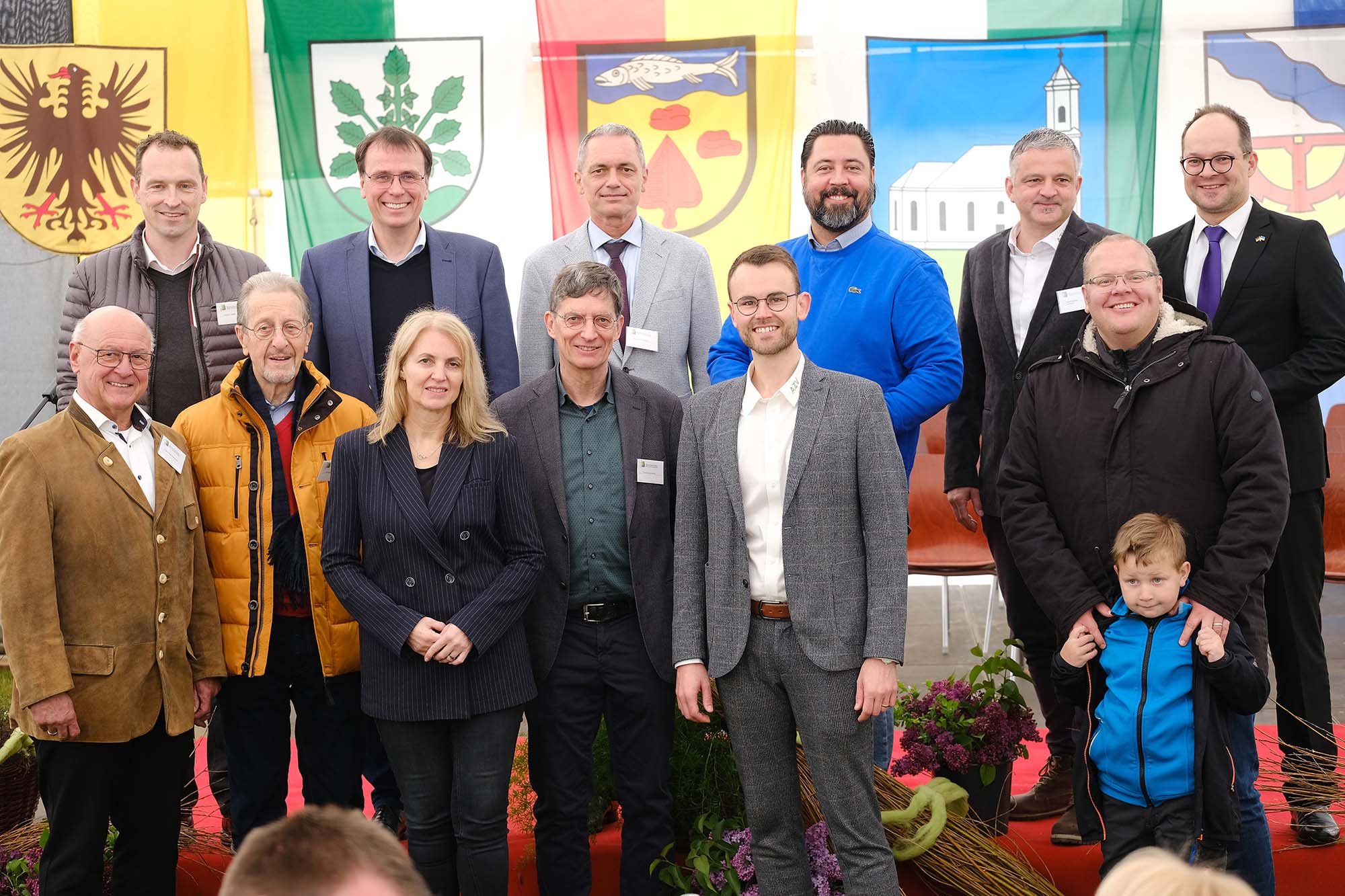 2024-4-22-BI-vo- 40 Jahre AZV XT4V7530