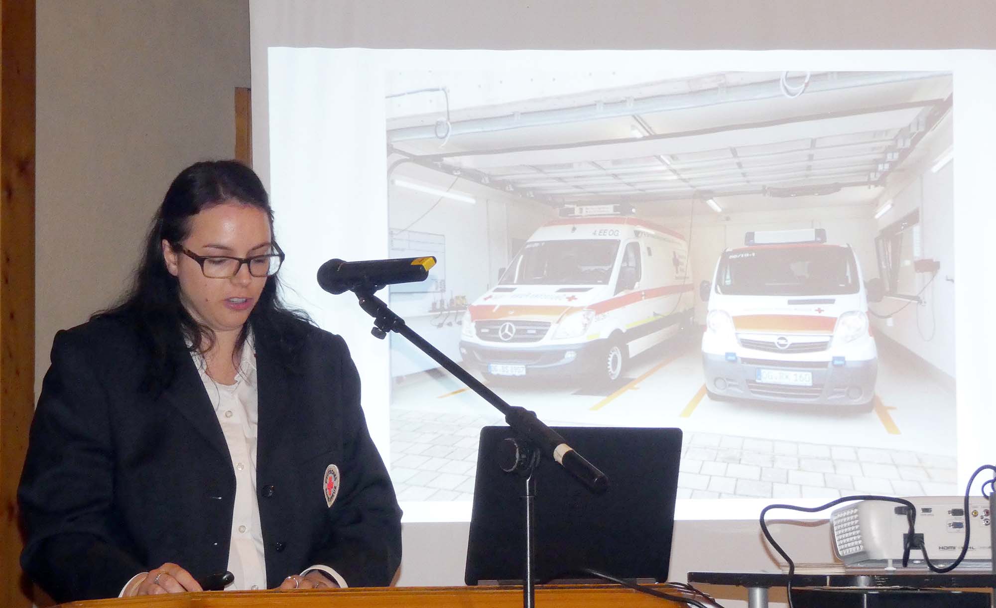 2024-4-29-OH-bia-DRK-und-Julia Bruder-und-Garage