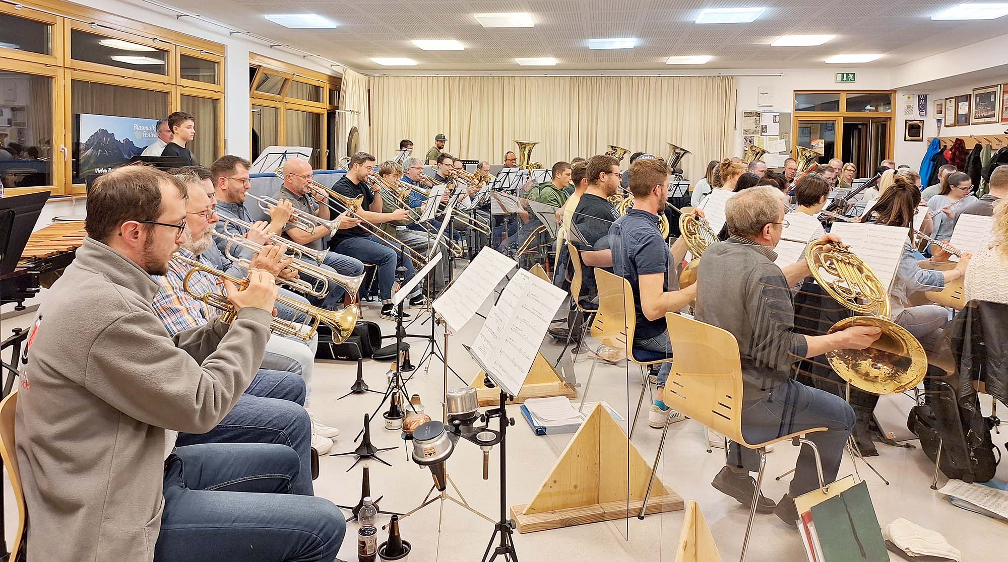2024-4-30-OH-Miliz- u. Trachtenkapelle-Cinephonic-Konzert-20240412_204533