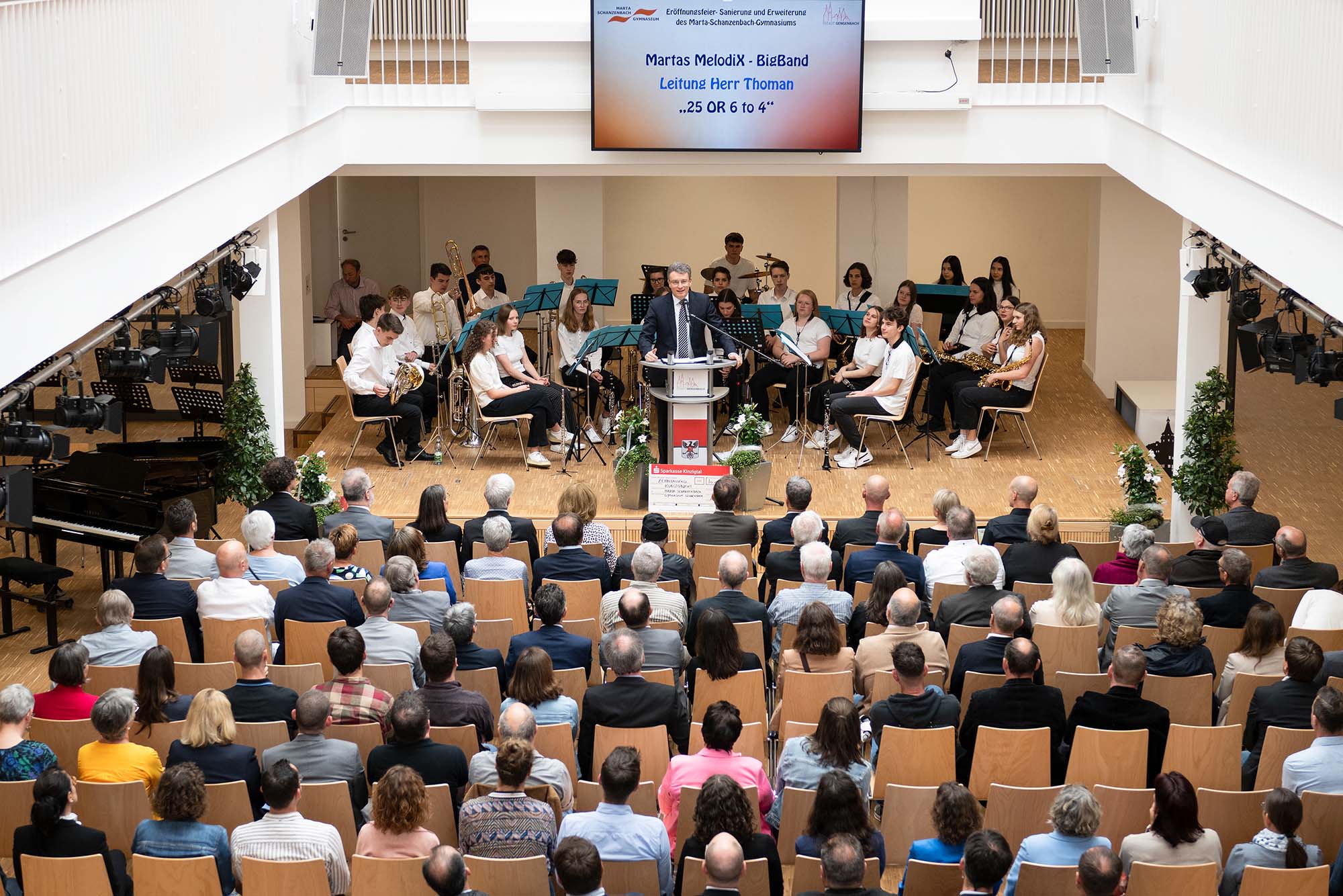 2024-5-17-Gengenbach-sp-Gymnasium-MS8_9733 b