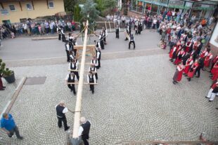 2024-5-3-OH-kal-Rathausplatz-zIMG_1780