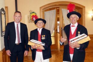 2024-5-31-OH-bia-Bürgerwehr-und-Ehrung durch BGM