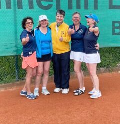 Damen 50 des TC Zell starten mit Sieg in die 2. Bezirksliga