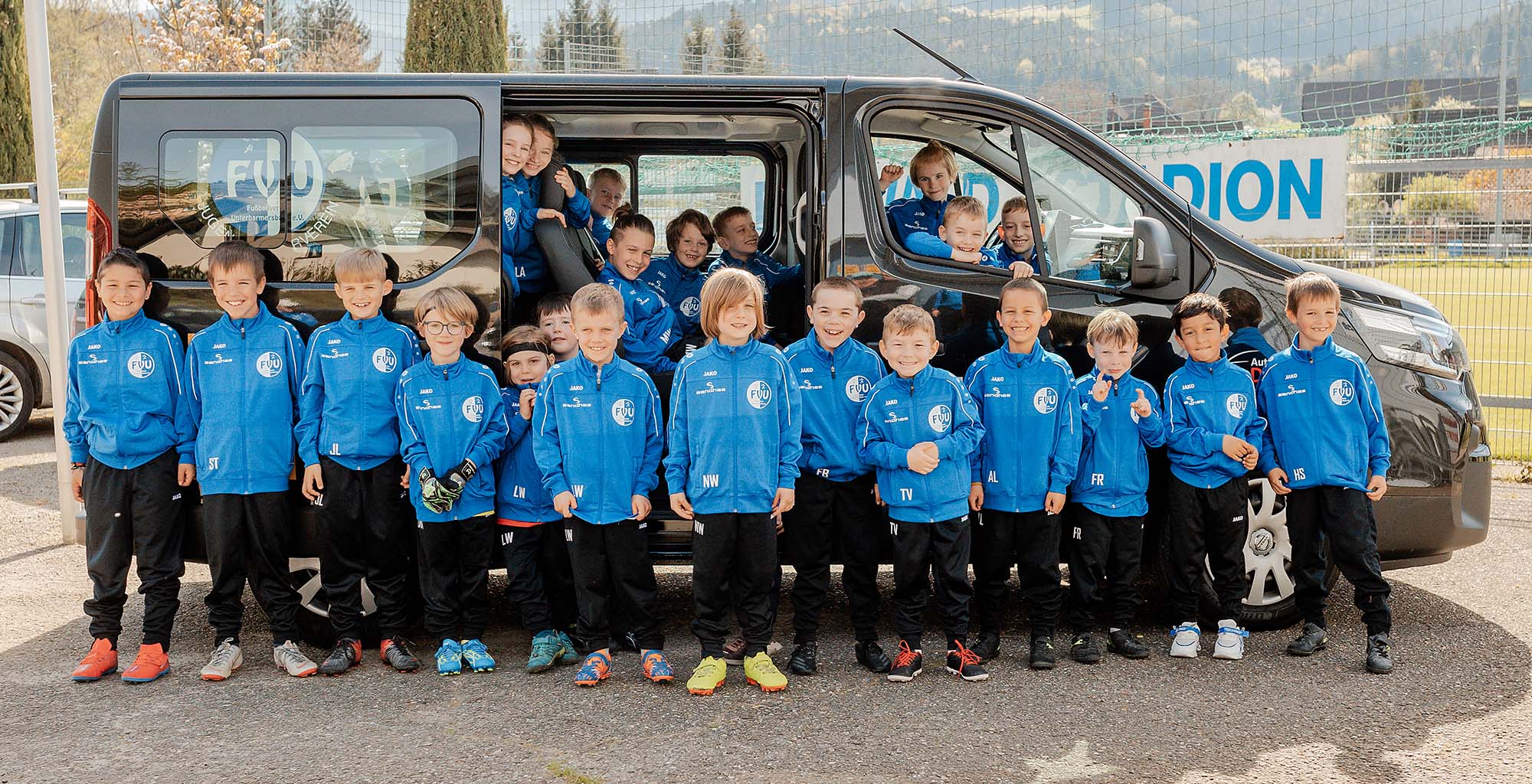 2024-5-6-ZE-UH-Verein-FVU-Jugendbus-FVU_Neuer_Bus_Katharina Welte