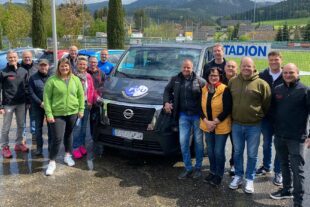 2024-5-6-ZE-UH-Verein-FVU-Jugendbus-FVU_Neuer_Bus_Sponsoren