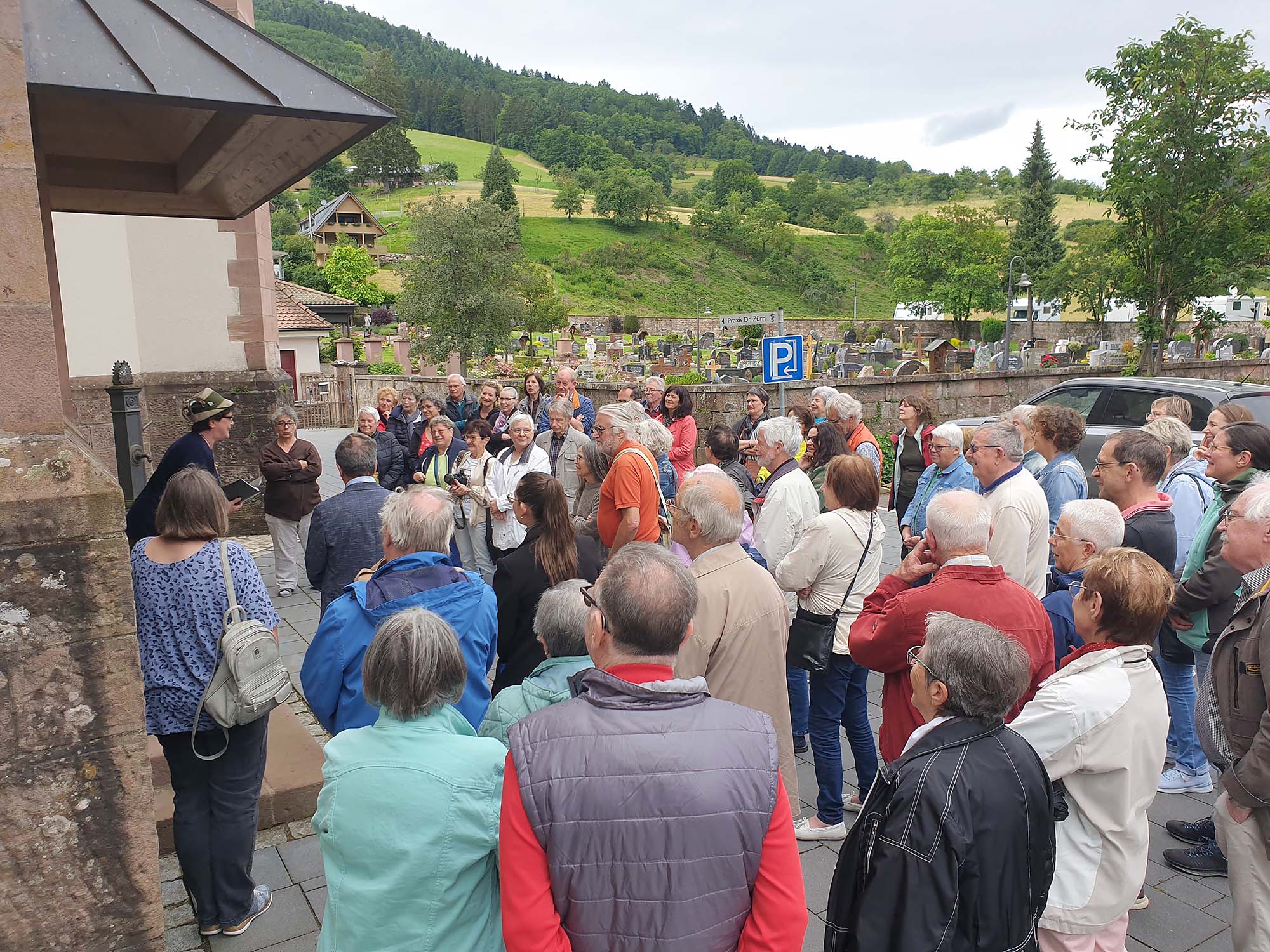 2024-6-17-NO-hv-Kirchenführung mit Michaela Neuberger 20240614_181501
