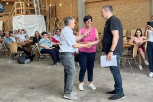 2024-6-24-BI-Goldene Hochzeit Bohnert-Ständchen Musikverein-IMG-20240620-WA0029