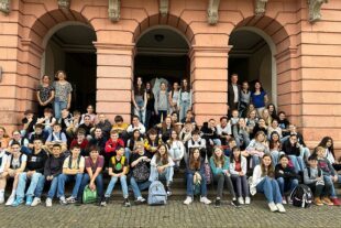 2024-6-24-GB-Stadt Gengenbach Obernaiaustausch 2024 Rathaus Gengenbach