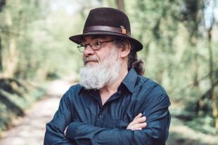 2024-6-7-NO-Lesung Hugo Rendler im Park-Bild Hugo für Inka (002)