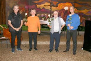 Sommermusik startete mit Kontrabass und Klavier