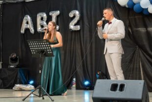 2024-7-17-Gengenbbach-Gergana Mutter-Gymnasium-Bild 4 Gesangduo