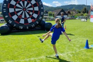 2024-7-19-ZE-UH-Verein-FVU_Familientag_2024_Darts2