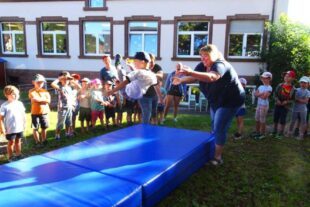 2024-7-25-OH-Kinderhaus Sonnenblume- Verabschiedung Schulfüchse Rauswurf