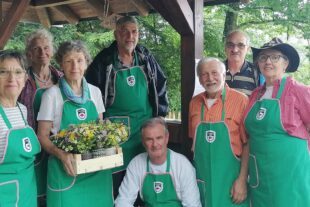 2024-7-3-BI-Wiebke Fix-Fam.-Sonntag-Bewirtung durch das Team vom Schwarzwaldverein