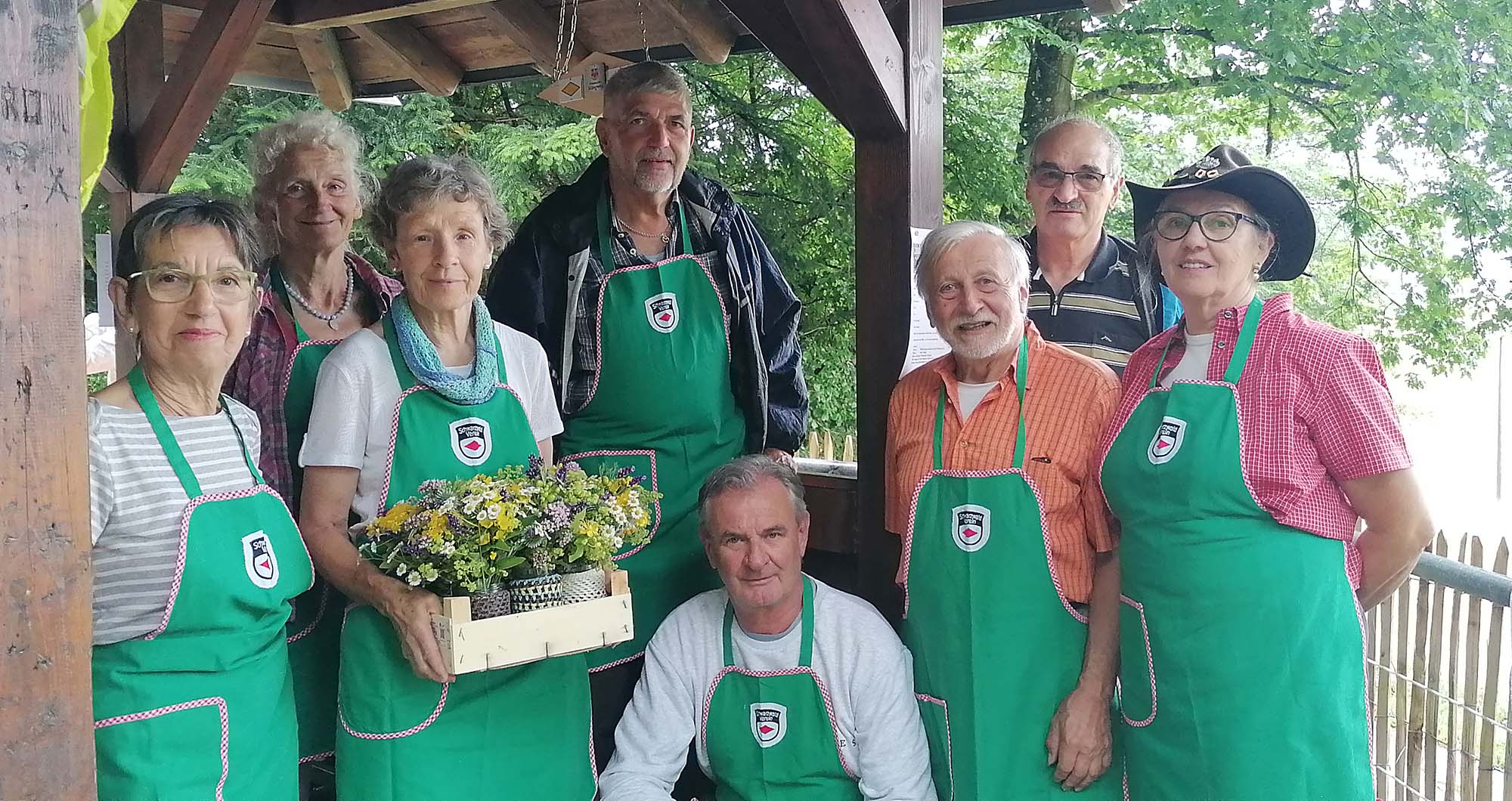 2024-7-3-BI-Wiebke Fix-Fam.-Sonntag-Bewirtung durch das Team vom Schwarzwaldverein