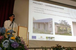 2024-7-8-ZE-UE-bia-Landfrauen-+ Julia Kiefer Bühne