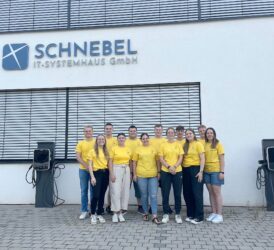 Neue T-Shirts für das KJG-Betreuerteam