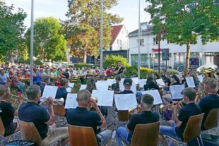 2024-8-16-BI-Julia Schüle Bild_Dämmerschoppen_Steinach