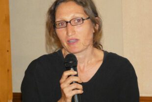 2024-9-13-OH-bia-Kermesbeere-und-Palm