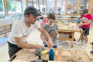 2024-9-2-OH-Franz Huber-Nistkästen bauen-IMG_8637