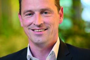 24038-2022-Weith-Richard-BM-Portrait-4C_Klein