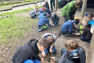 2024-10-21-OH-Tourist-Info-Feuer machen