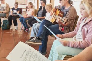 2024-10-28-OH-Stefanie Kasper- Kommunionkinder 20241025_151332