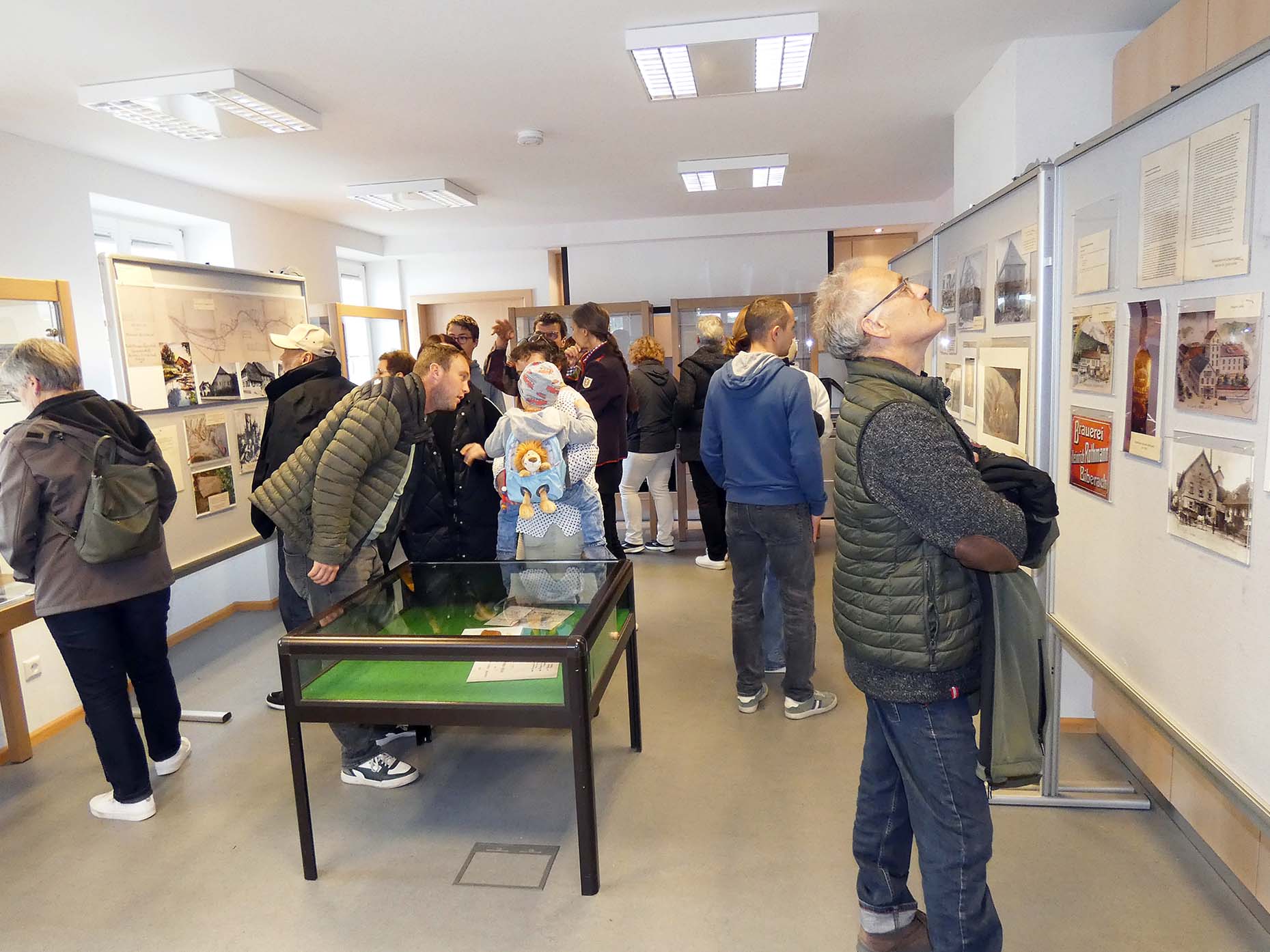 2024-10-7-BI-PB-bia-Gemeindejubiläum-und-2_Hochbetrieb Pfarrheim