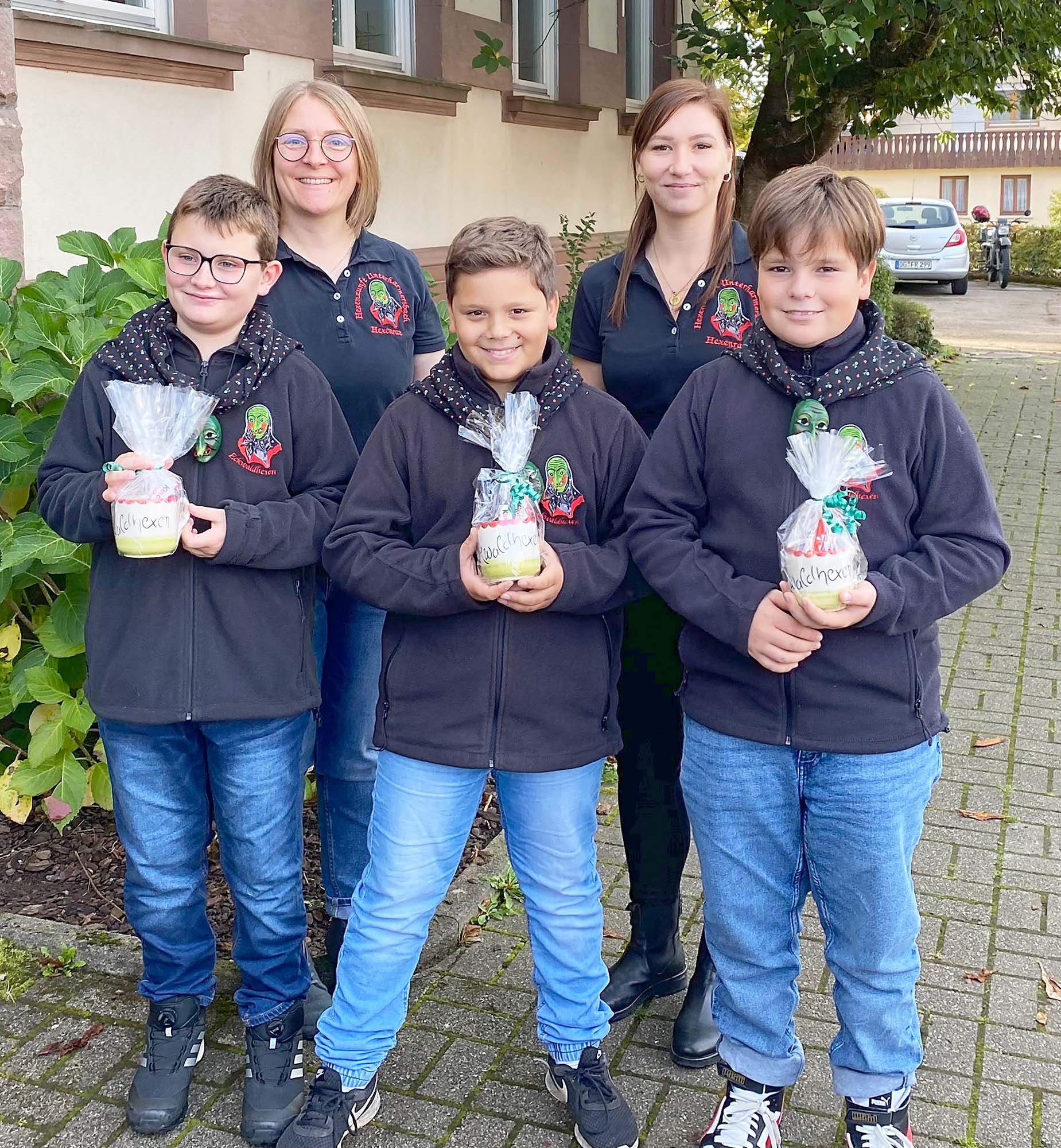 2024-11-22-ZE-UH-Eckwaldhexen-Bild4_Ehrung_11_Kinder