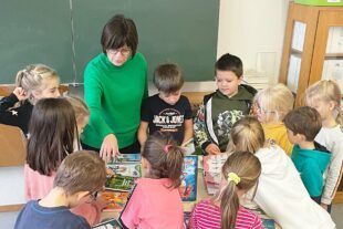 2024-11-22-ZE-UH-Grundschule-Foto 2 Büchertag