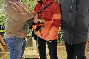 2024-12-11-NO-hv-Weihnachtsmarkt-Gewinnerin Schätzfrage[58]