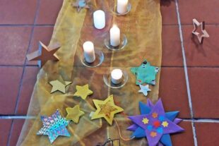 2024-12-16-OH-privat-DJK-Viele verschiedene Sterne ergaben eine schöne Kreismitte