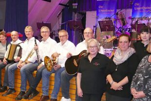 2024-12-4-ZE-UE-Landfrauen-Seniorennachmittag-P3020305b