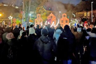 2025-1-20-OH-jil- Schlussbericht WeihnachtsfreudenFeuershow Paul Hug und Bastian Boschert