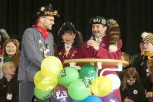 2025-1-27-BI-bia-Narresumetreffe-und-VON-Anhänger für Breig 1