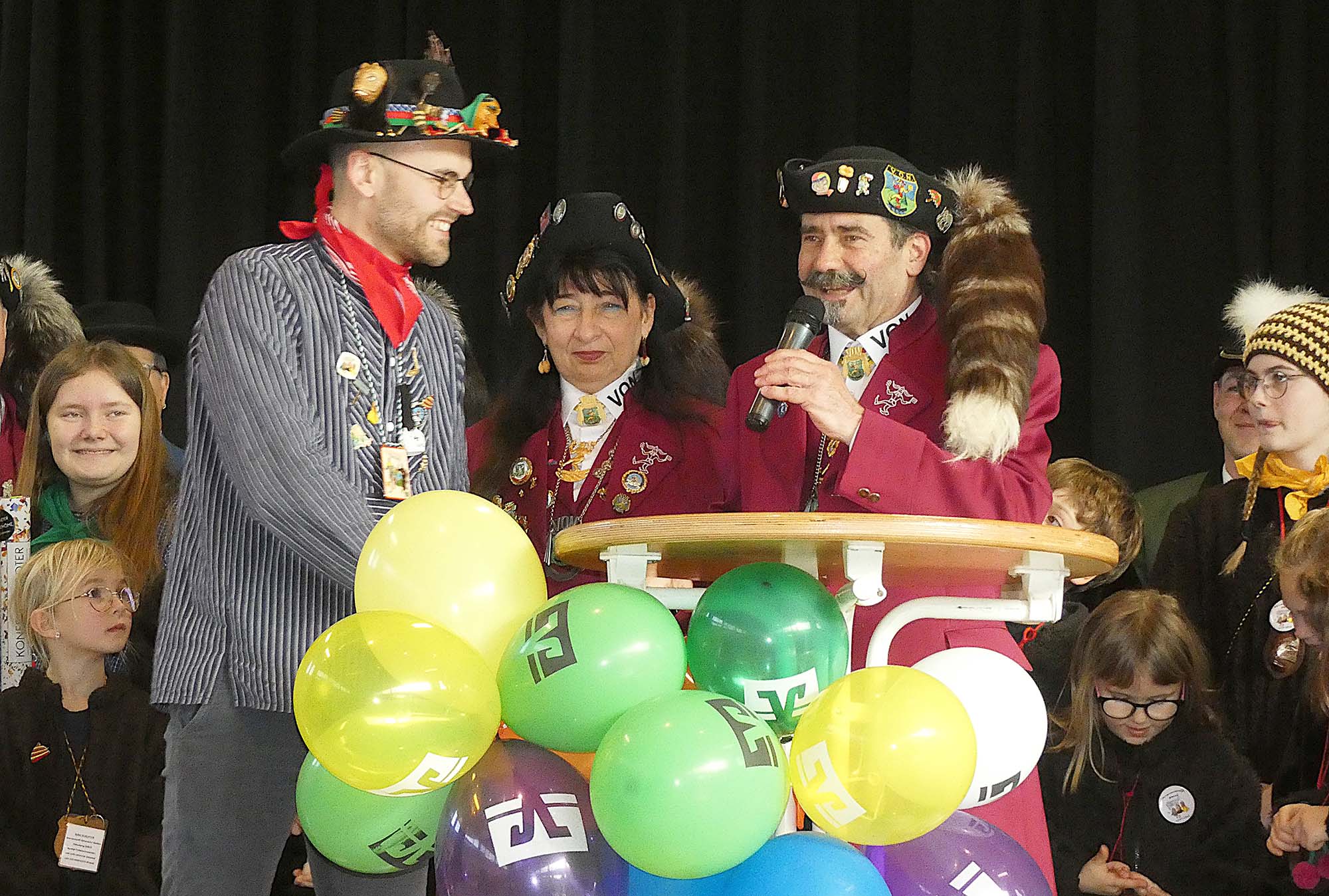 2025-1-27-BI-bia-Narresumetreffe-und-VON-Anhänger für Breig 1