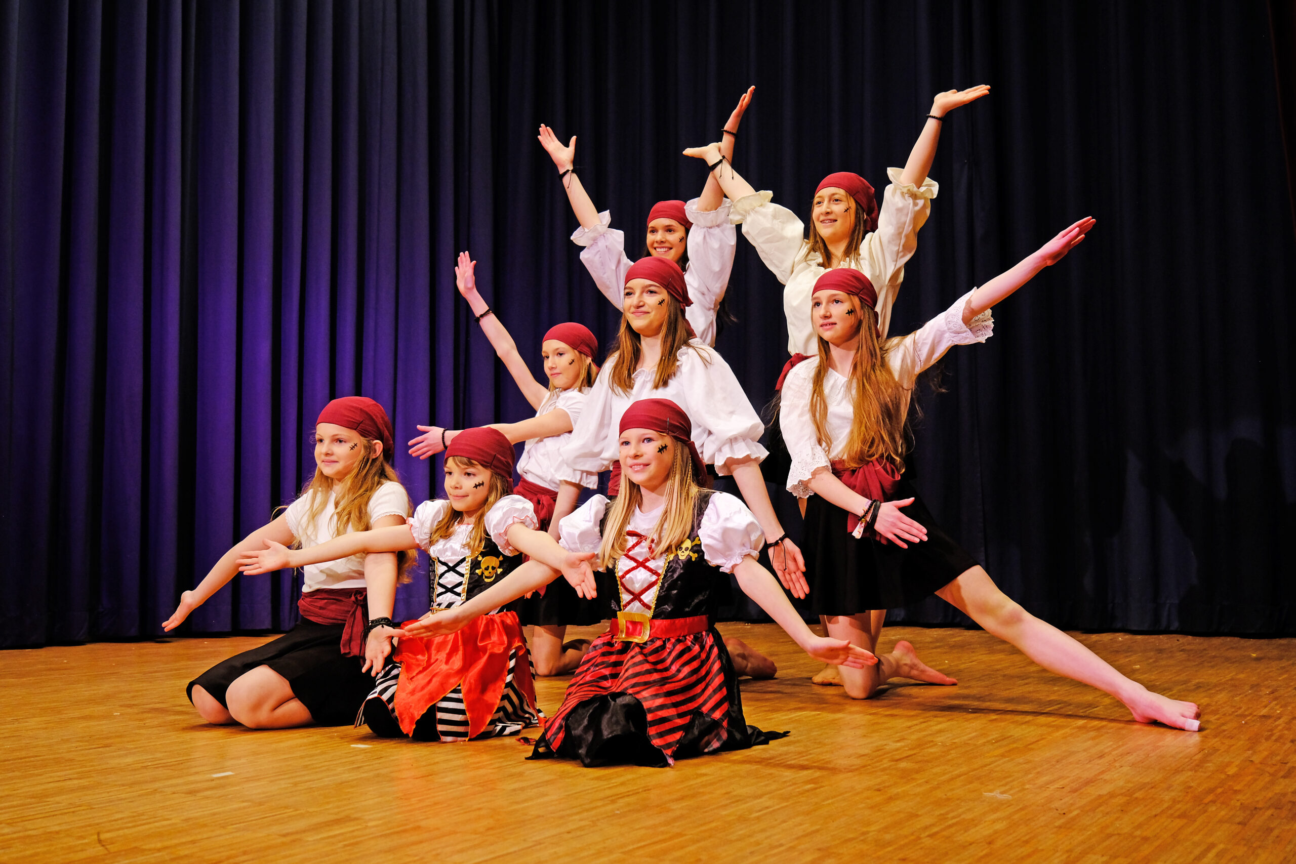 2025-2-24-ZE-vo-Städtleabend kleines Ballett XT4V8907