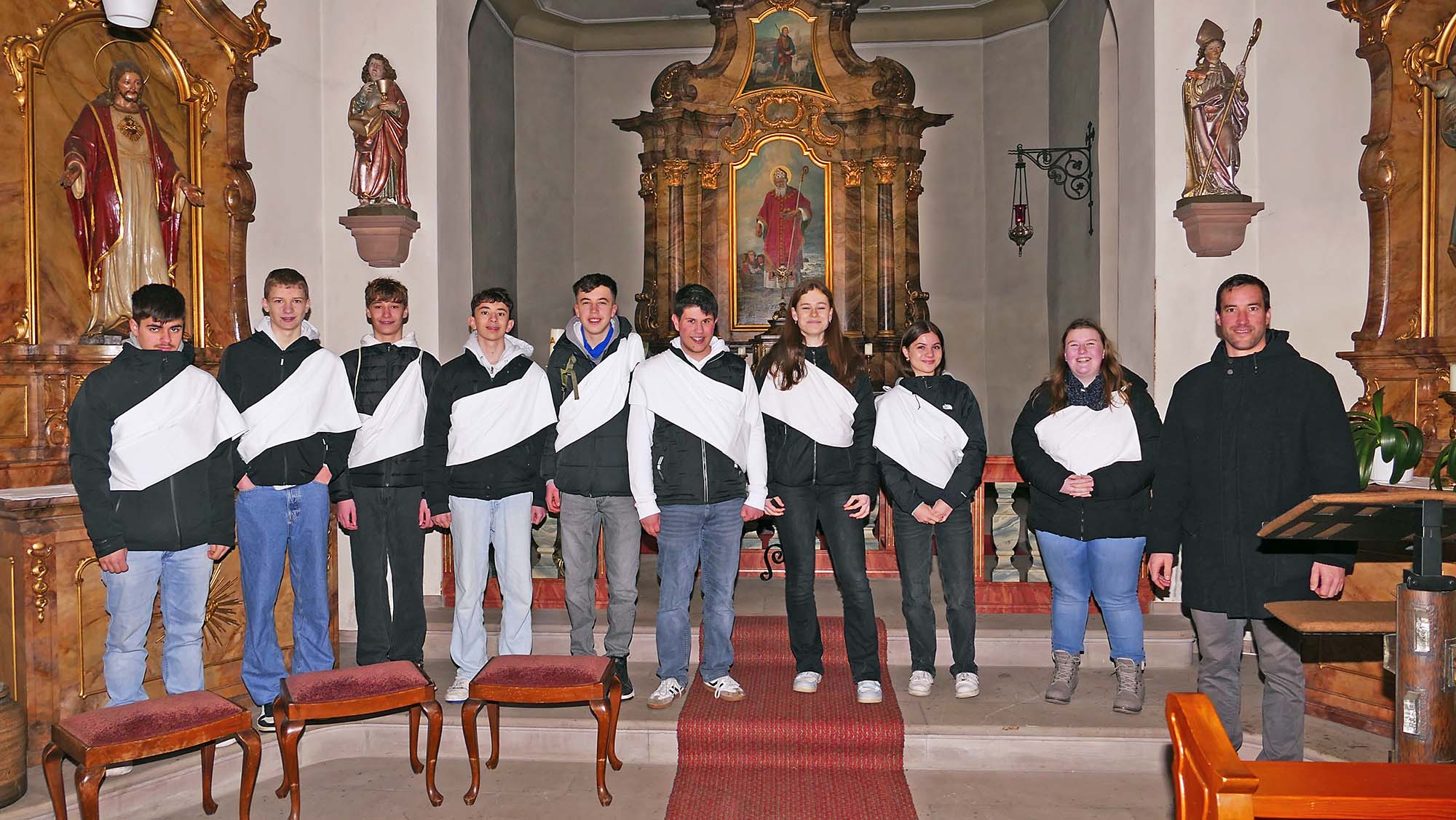 2025-2-26-ZE-UE-Martin Huber-Eine alte Tradition - zu Beginn wird in der Nikolauskirche ein Vater Unser gebetet-neu