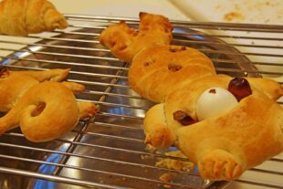 2025-2-7-ZE-UE-Irmgard Gureth-LandFrauen-2024-Bäcker Danner Hasen