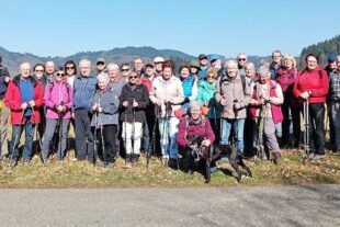 2025-3-12-NO-DAV-Seniorenwanderung in Reichenbach-03_2025_01_Gruppenbild