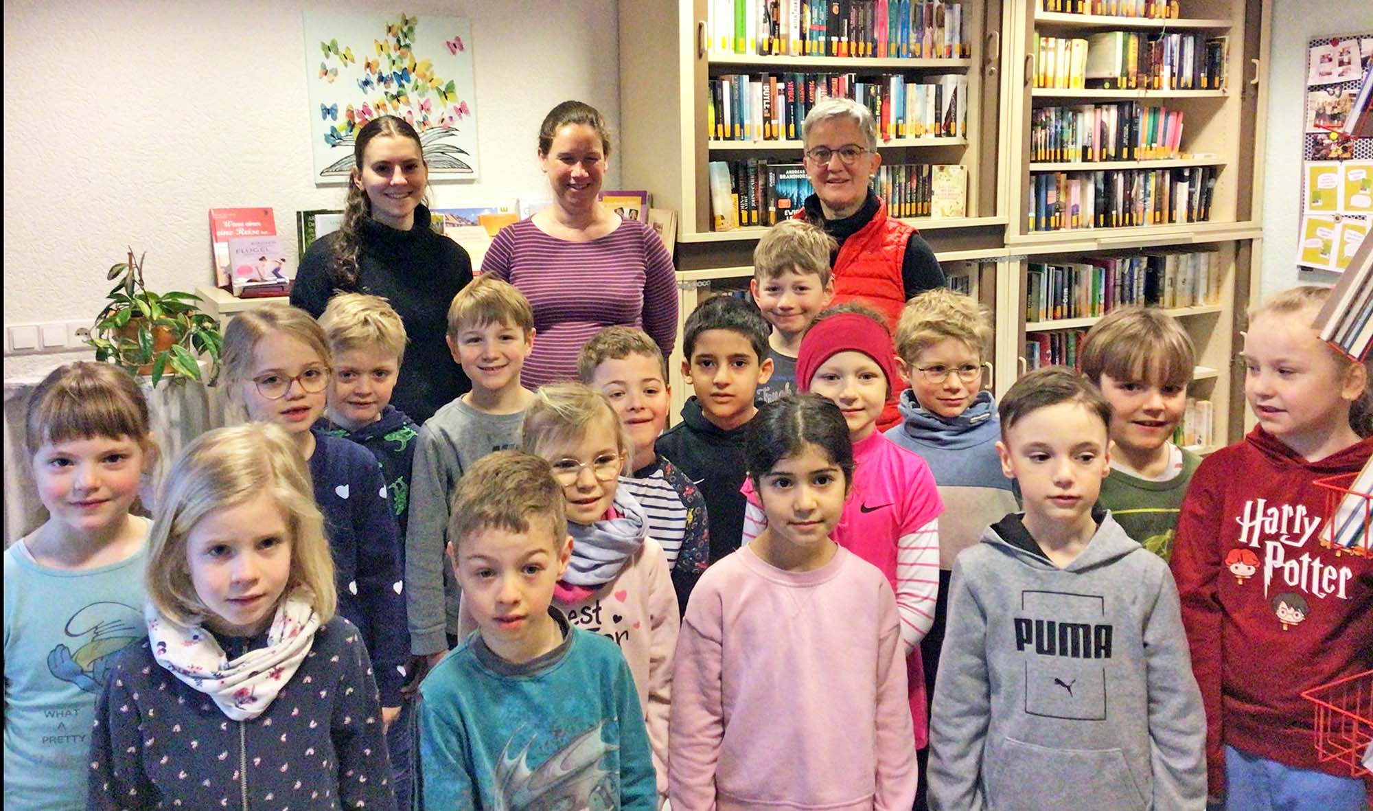 2025-3-21-BI-privat-Bücherei-2025_Klasse1a-in_der_köb