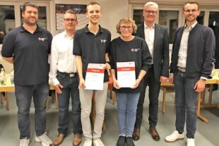 2025-3-24-BI-lth-DRK-Foto geehrte