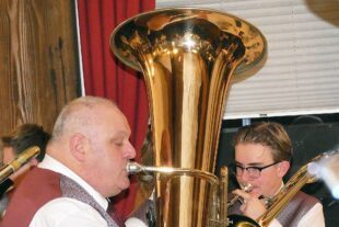 2025-3-26-OH-bia-Miliz- und Trachtenkapelle-und-SP Spielen