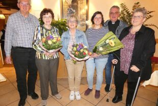 2025-3-31-BI-bia-Kirchenchor-und-E Geehrte