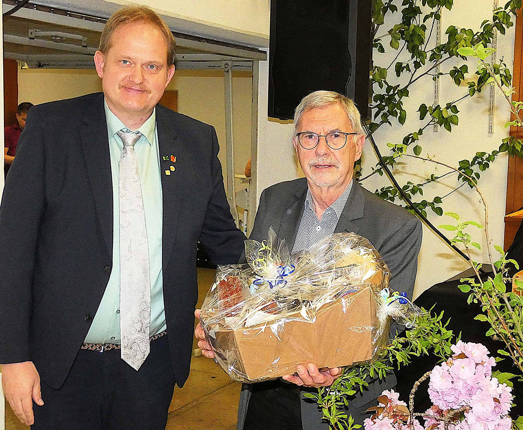 2025-4-17-GB-Fußbach-bia-Blasmusikverband-und- Verabschiedung