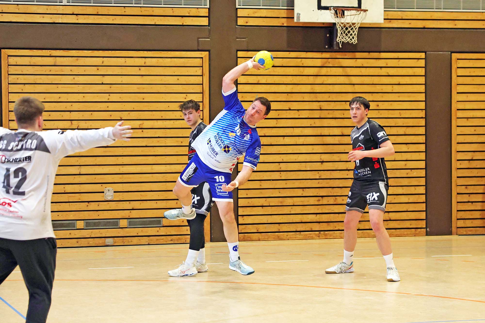 2025-4-2-ZE-UH-Verein-FVU-Handball-03_Christian