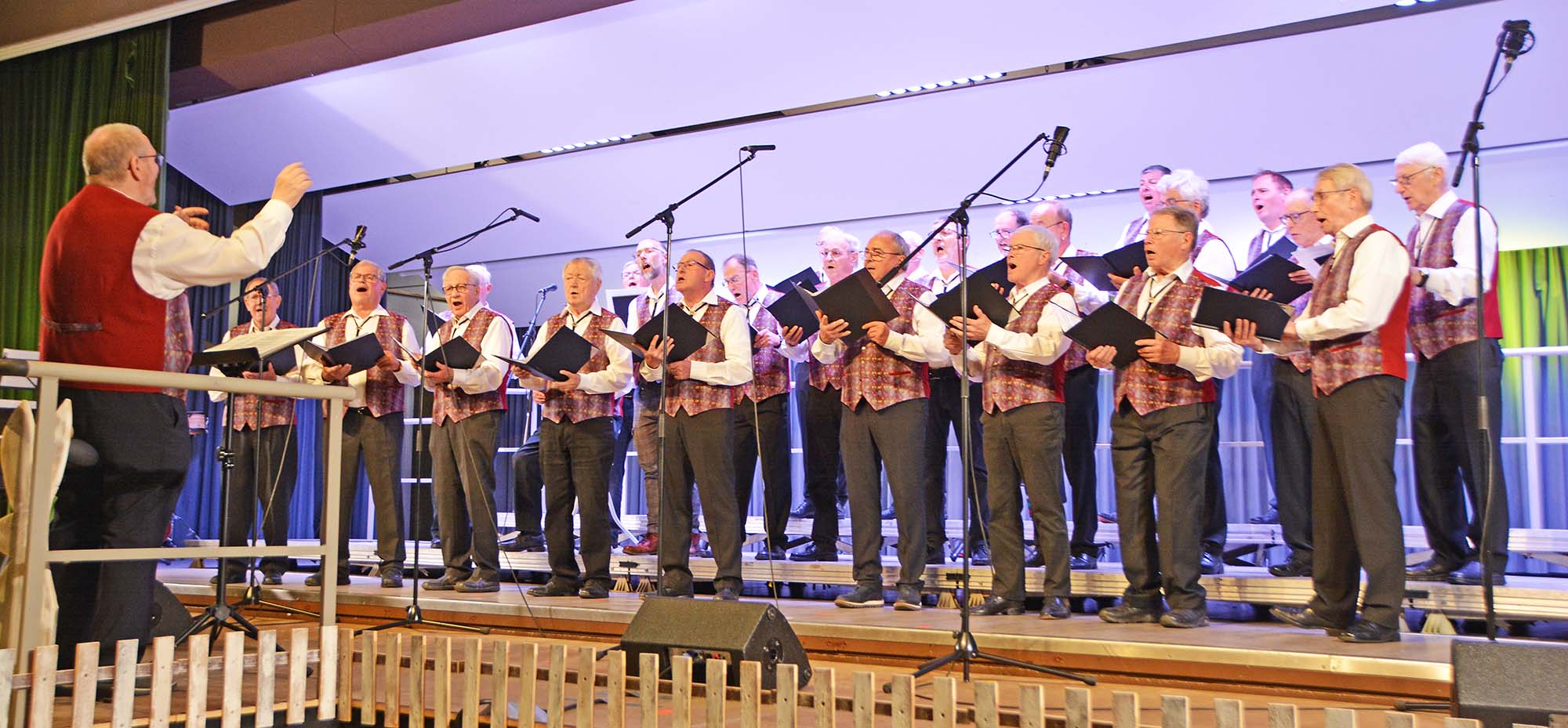 2025-4-22-ZE-UH-hps-Osterkonzert-DSC_0640 2