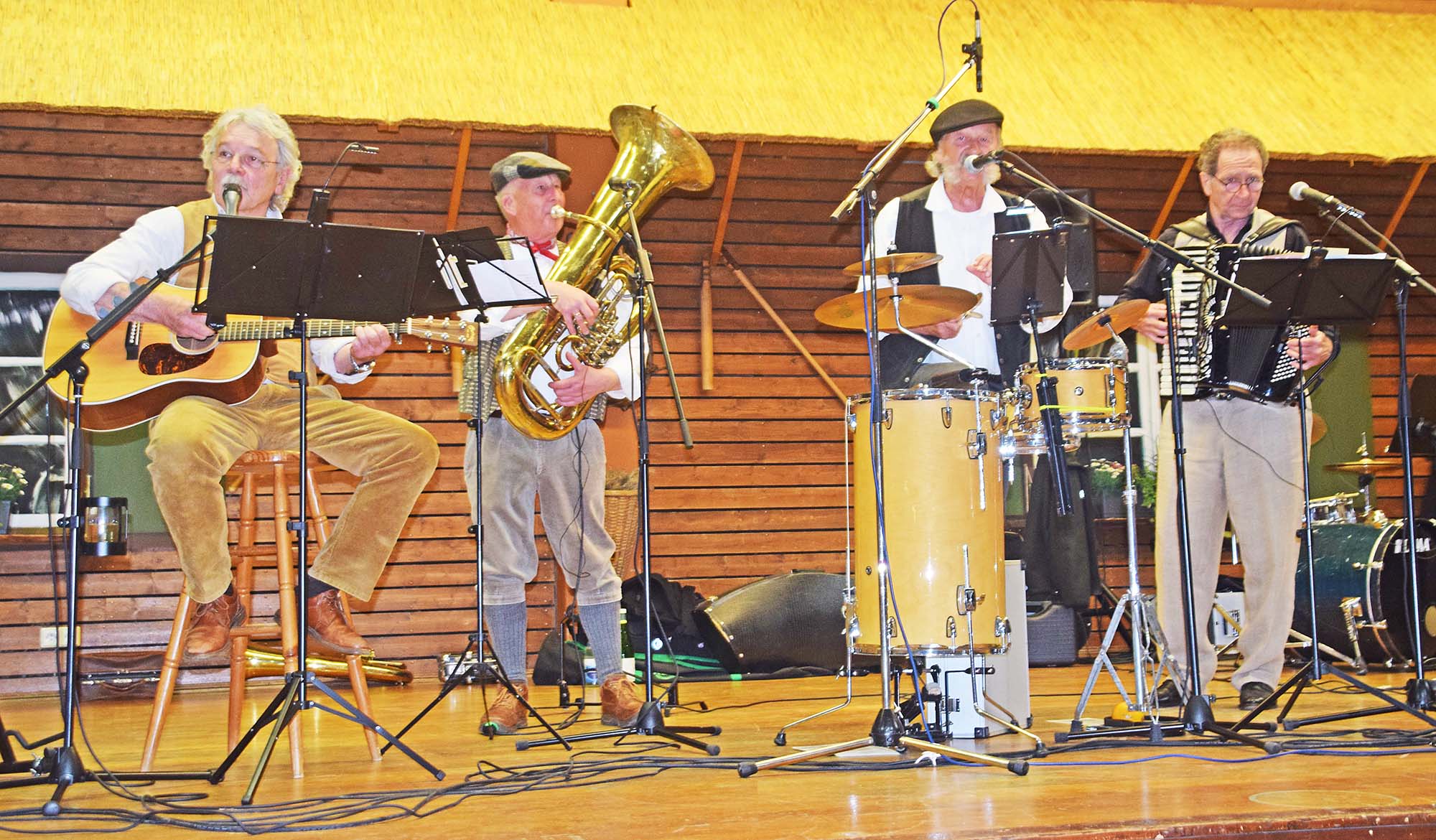 2025-4-28-NO-hv- 50 Jahre Trachtengruppe DSC_2081