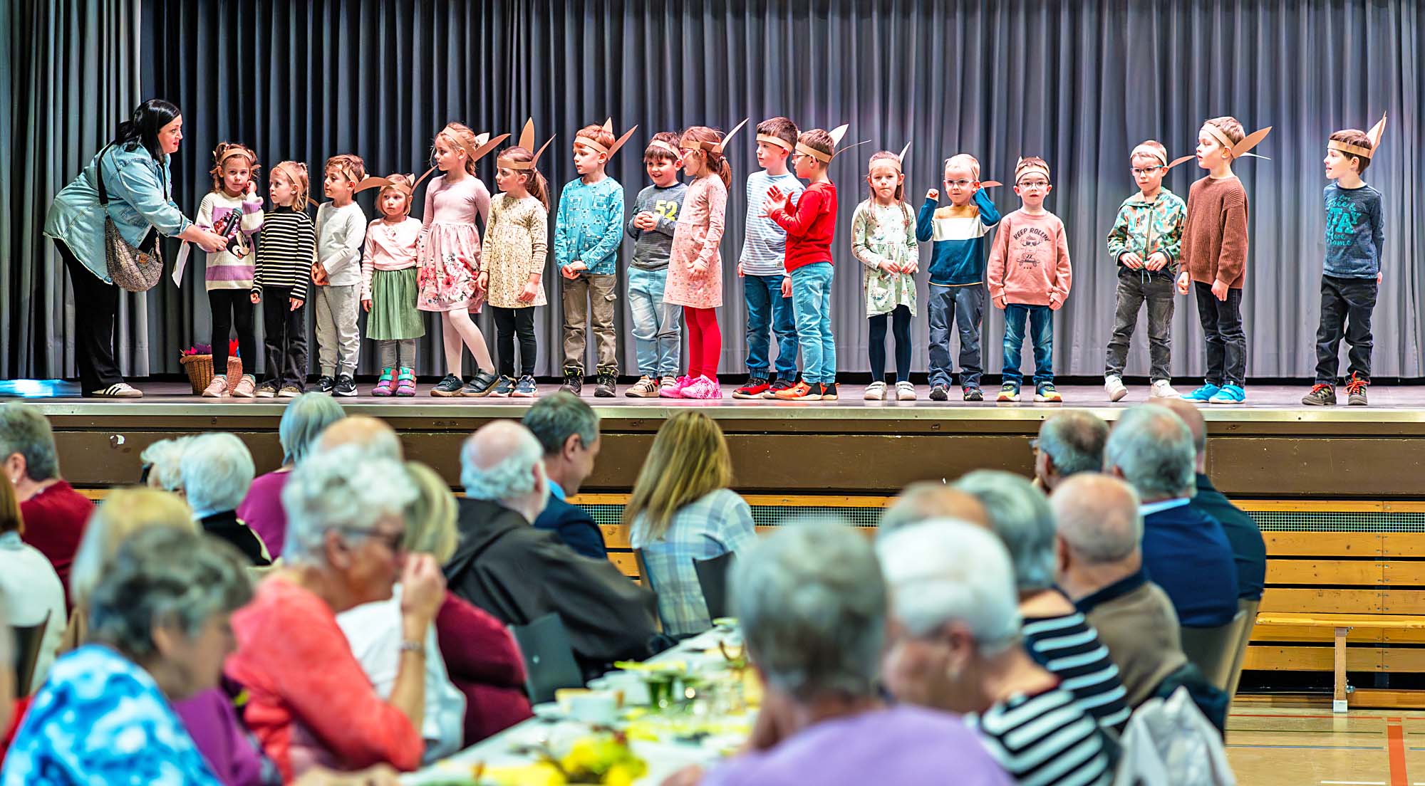 2025-4-4-ZE-UH-Anja Streif- Seniorennachmittag Stadt Zell Bild1